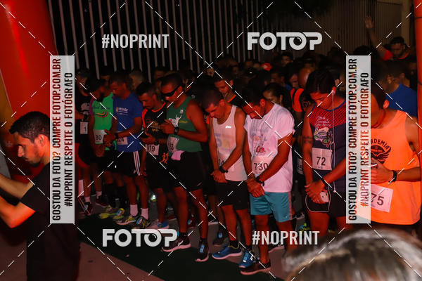 Buy your photos of the eventLuz do Mundo Night Run on Fotop