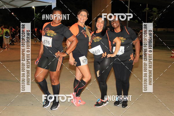 Buy your photos of the eventLuz do Mundo Night Run on Fotop