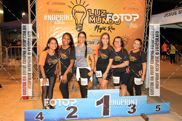 Buy your photos of the eventLuz do Mundo Night Run on Fotop