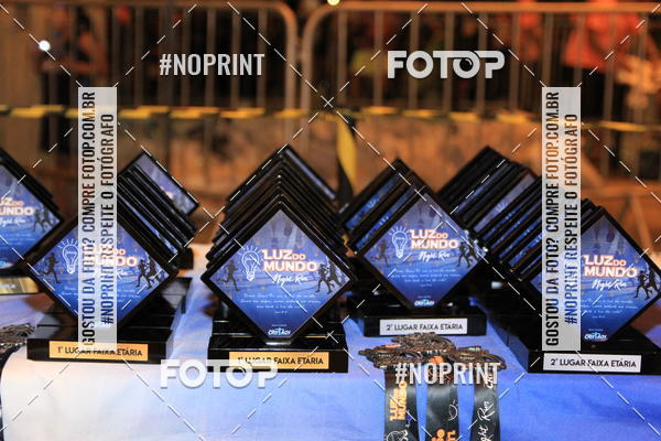 Buy your photos of the eventLuz do Mundo Night Run on Fotop
