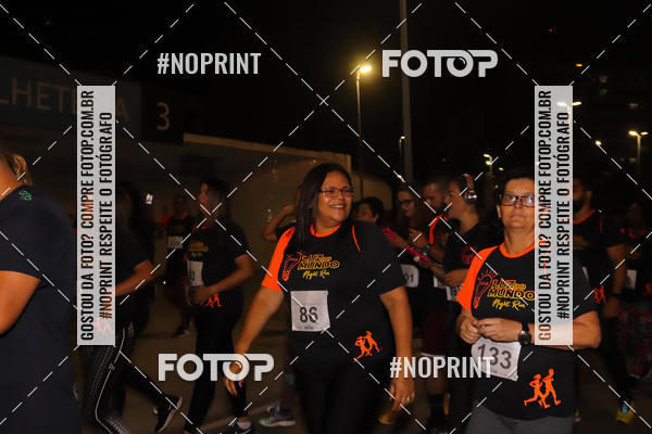 Buy your photos of the eventLuz do Mundo Night Run on Fotop