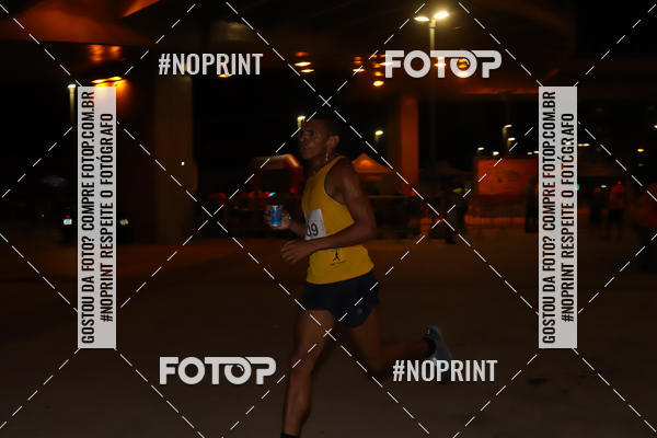 Buy your photos of the eventLuz do Mundo Night Run on Fotop