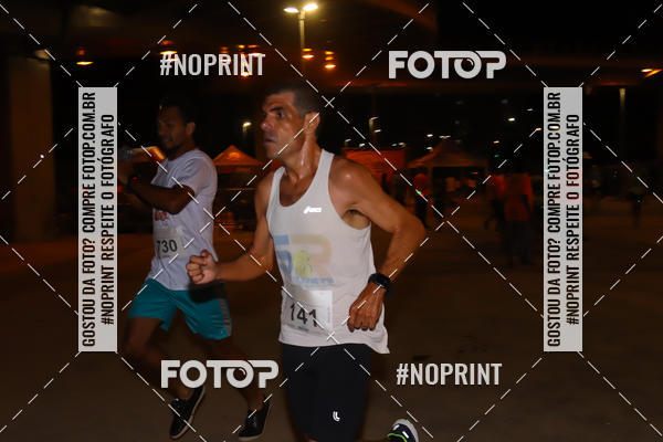 Buy your photos of the eventLuz do Mundo Night Run on Fotop
