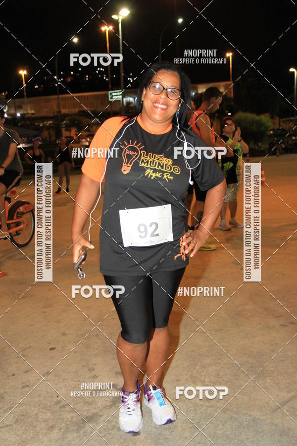 Buy your photos of the eventLuz do Mundo Night Run on Fotop