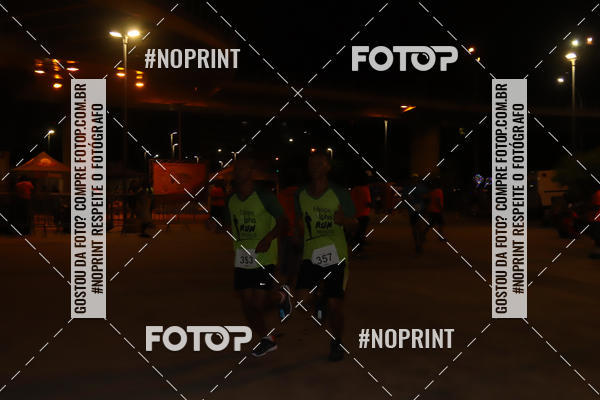 Buy your photos of the eventLuz do Mundo Night Run on Fotop