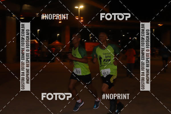 Buy your photos of the eventLuz do Mundo Night Run on Fotop