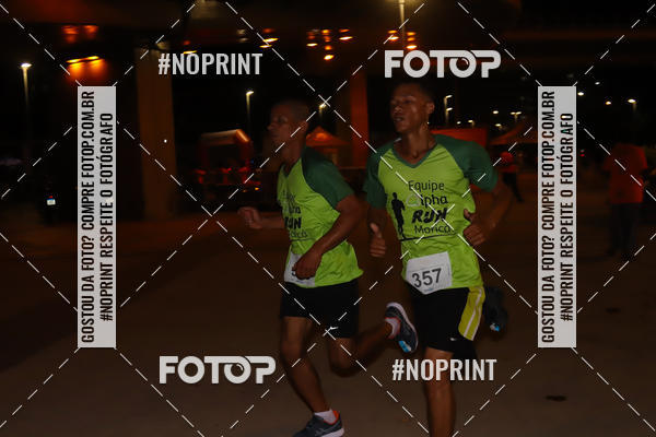 Buy your photos of the eventLuz do Mundo Night Run on Fotop