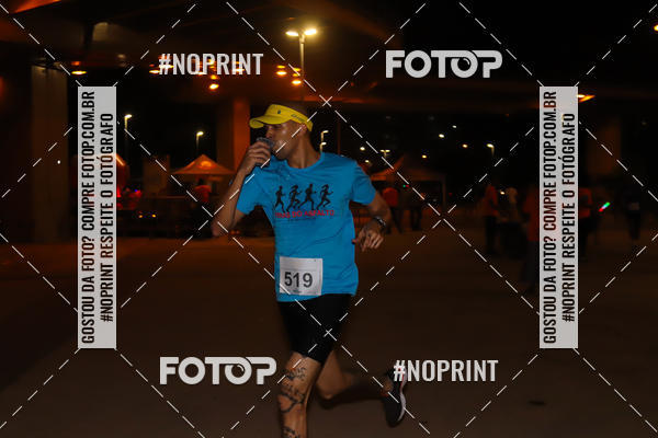 Buy your photos of the eventLuz do Mundo Night Run on Fotop