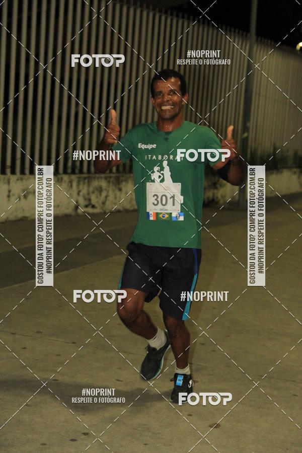 Buy your photos of the eventLuz do Mundo Night Run on Fotop