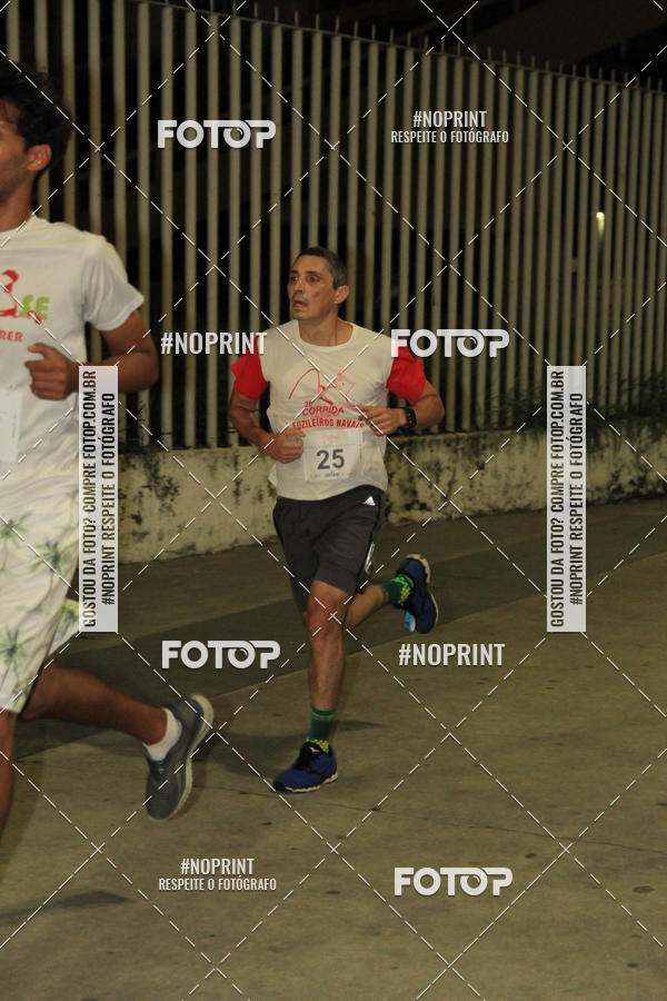 Buy your photos of the eventLuz do Mundo Night Run on Fotop