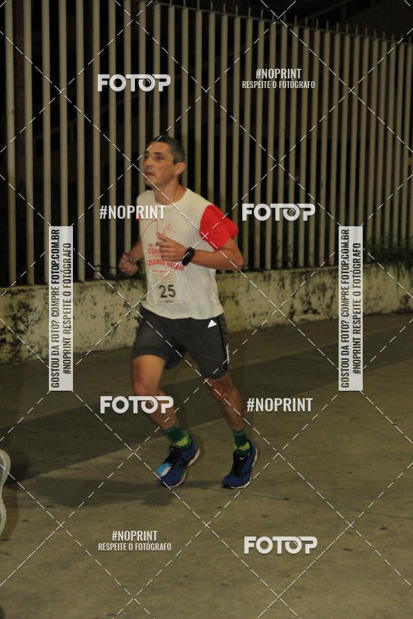 Buy your photos of the eventLuz do Mundo Night Run on Fotop