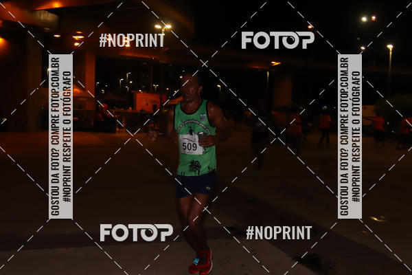 Buy your photos of the eventLuz do Mundo Night Run on Fotop