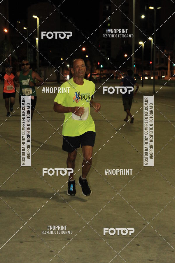 Buy your photos of the eventLuz do Mundo Night Run on Fotop