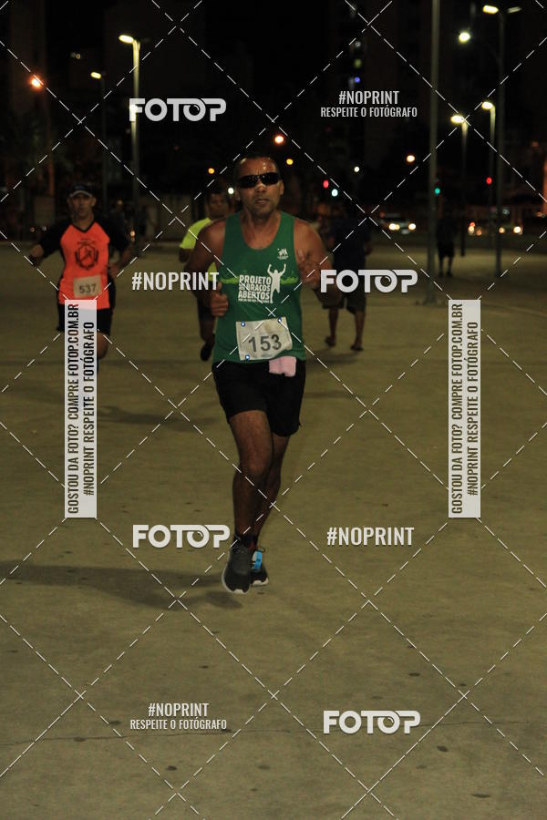 Buy your photos of the eventLuz do Mundo Night Run on Fotop