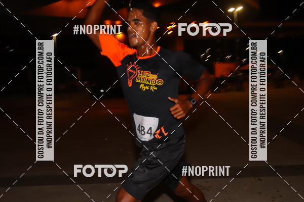 Buy your photos of the eventLuz do Mundo Night Run on Fotop