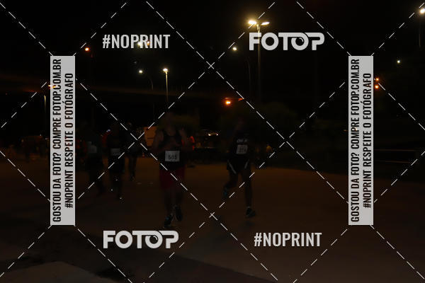 Buy your photos of the eventLuz do Mundo Night Run on Fotop