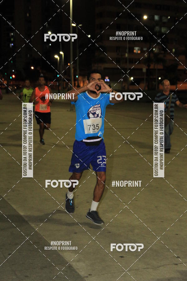 Buy your photos of the eventLuz do Mundo Night Run on Fotop