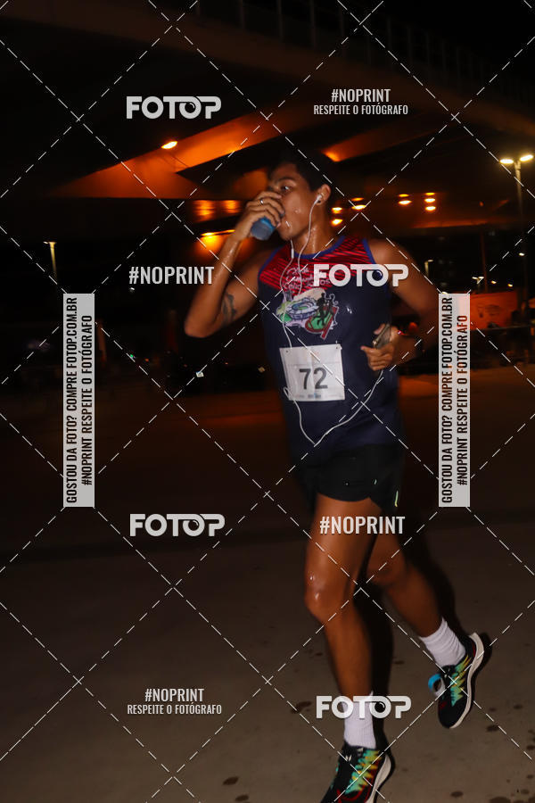 Buy your photos of the eventLuz do Mundo Night Run on Fotop