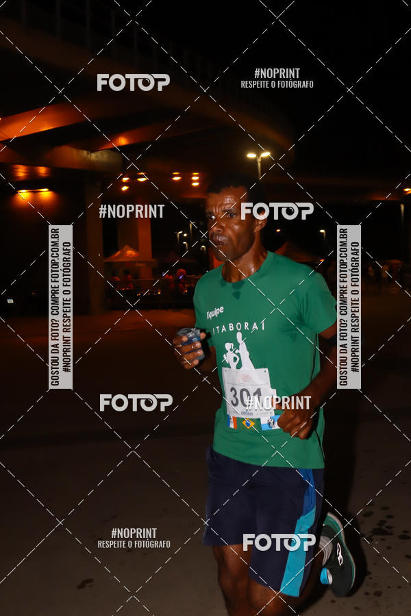 Buy your photos of the eventLuz do Mundo Night Run on Fotop