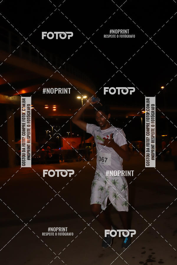 Buy your photos of the eventLuz do Mundo Night Run on Fotop