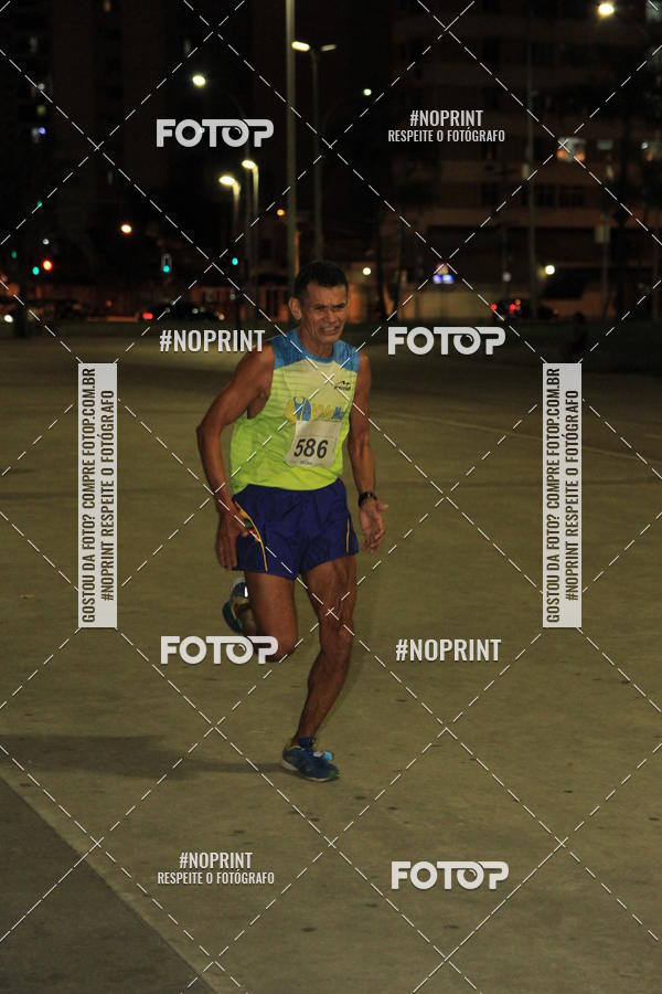 Buy your photos of the eventLuz do Mundo Night Run on Fotop