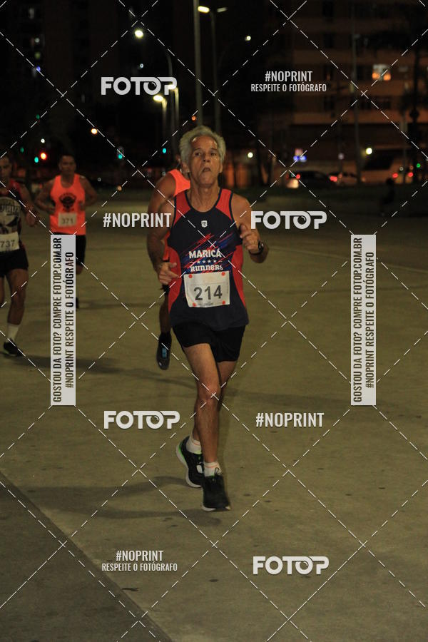 Buy your photos of the eventLuz do Mundo Night Run on Fotop