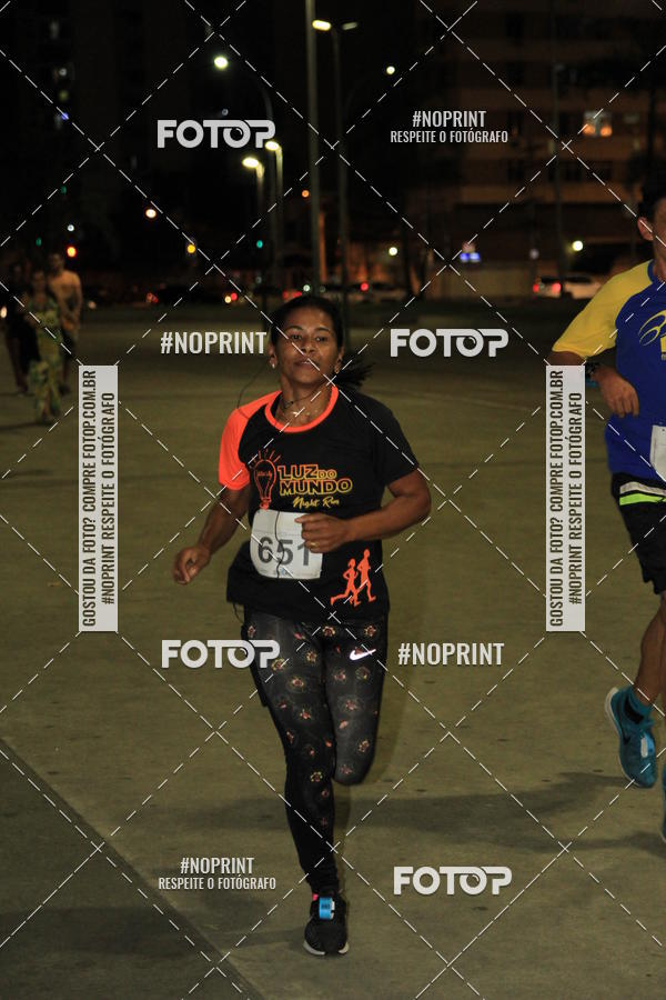 Buy your photos of the eventLuz do Mundo Night Run on Fotop