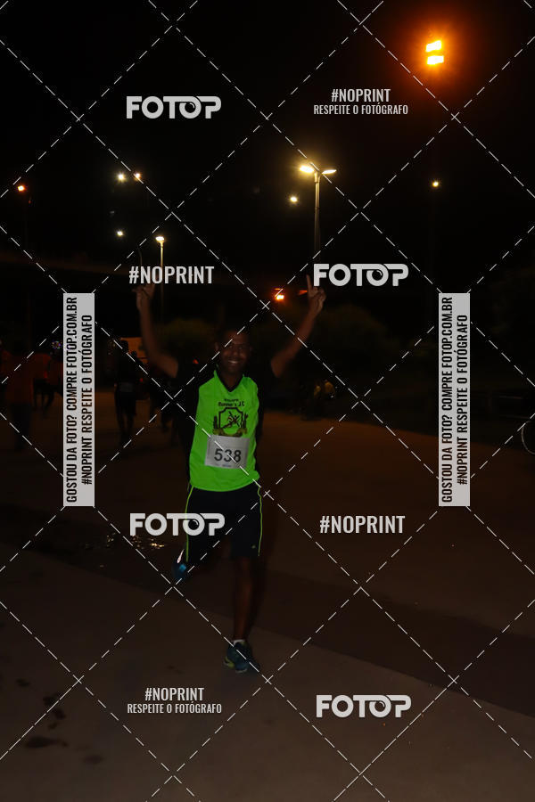 Buy your photos of the eventLuz do Mundo Night Run on Fotop