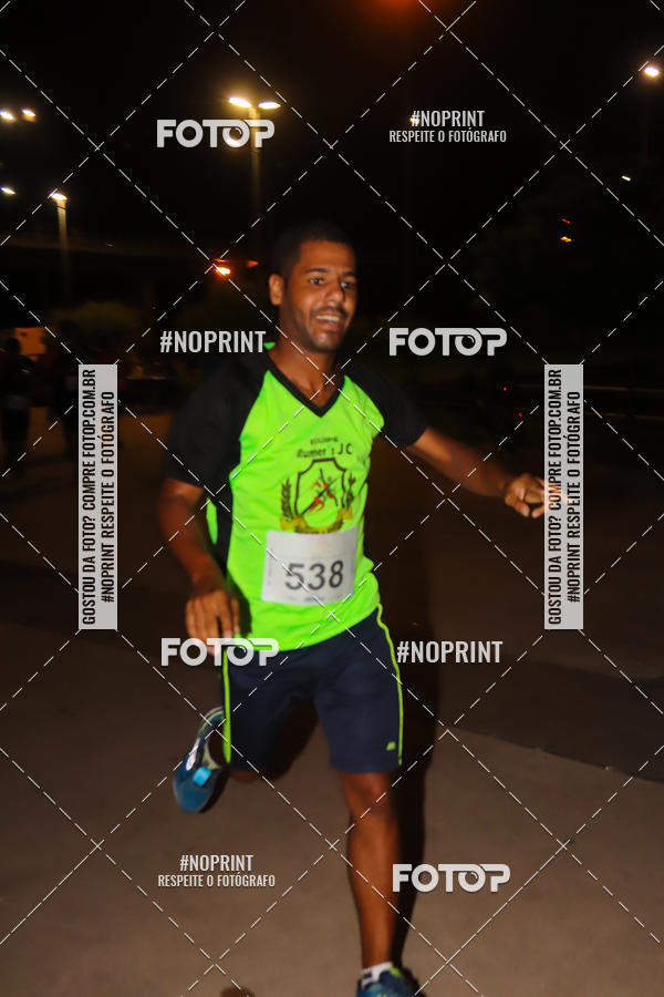Buy your photos of the eventLuz do Mundo Night Run on Fotop