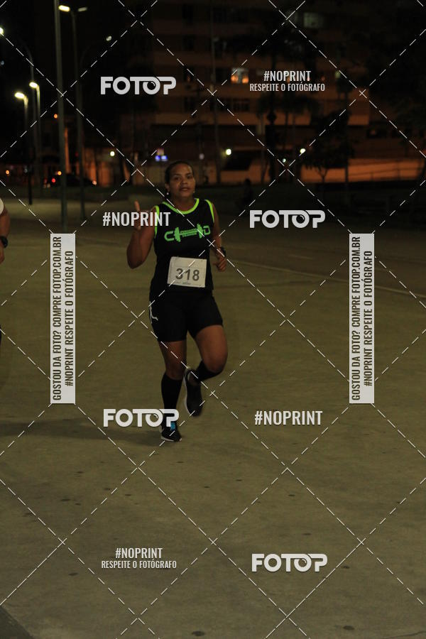 Buy your photos of the eventLuz do Mundo Night Run on Fotop