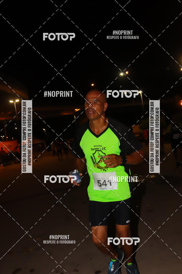 Buy your photos of the eventLuz do Mundo Night Run on Fotop