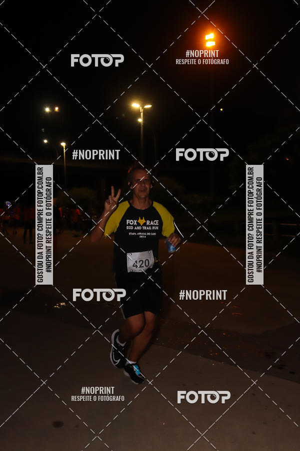Buy your photos of the eventLuz do Mundo Night Run on Fotop
