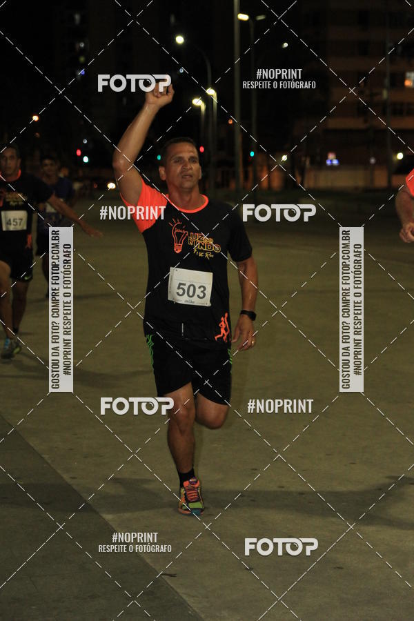 Buy your photos of the eventLuz do Mundo Night Run on Fotop