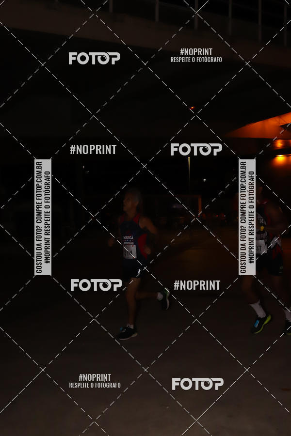 Buy your photos of the eventLuz do Mundo Night Run on Fotop
