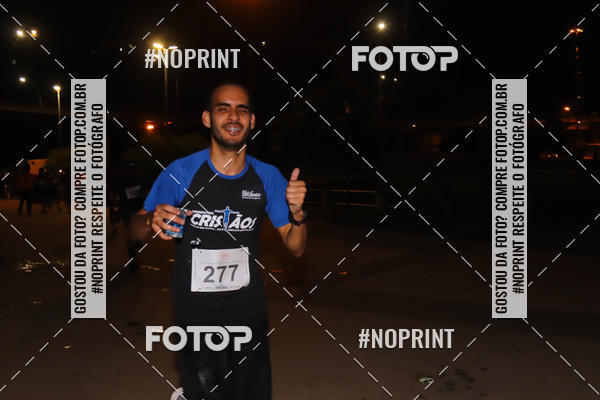 Buy your photos of the eventLuz do Mundo Night Run on Fotop