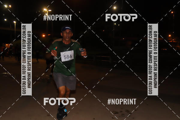 Buy your photos of the eventLuz do Mundo Night Run on Fotop