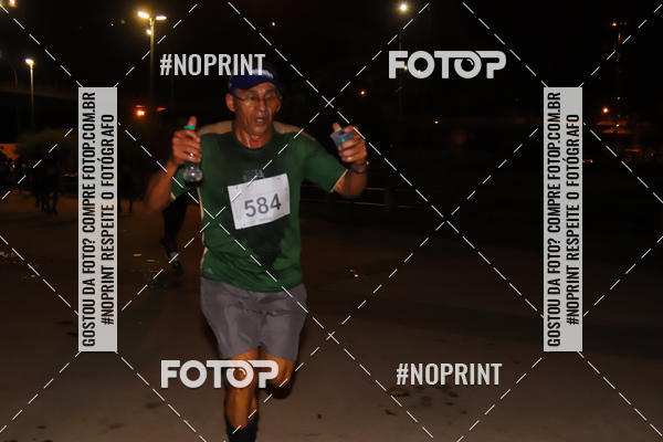 Buy your photos of the eventLuz do Mundo Night Run on Fotop