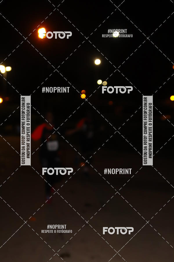 Buy your photos of the eventLuz do Mundo Night Run on Fotop