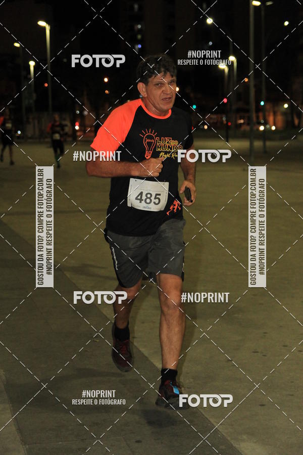 Buy your photos of the eventLuz do Mundo Night Run on Fotop