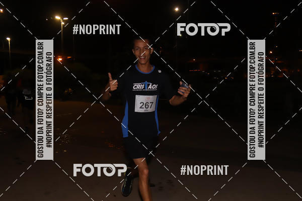 Buy your photos of the eventLuz do Mundo Night Run on Fotop