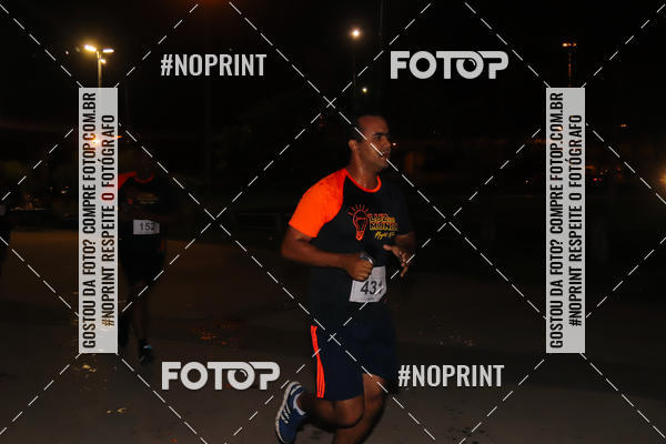 Buy your photos of the eventLuz do Mundo Night Run on Fotop