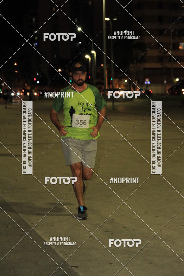 Buy your photos of the eventLuz do Mundo Night Run on Fotop