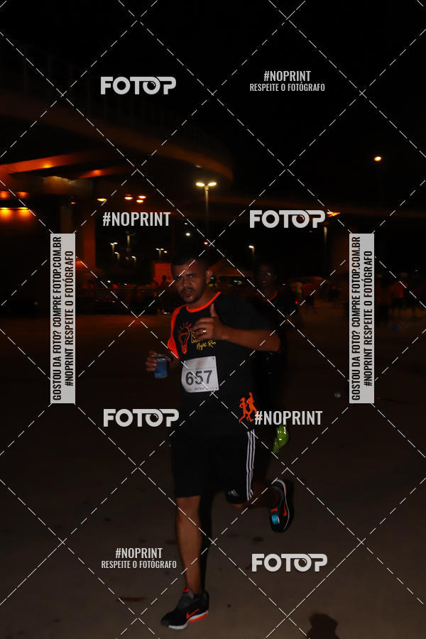 Buy your photos of the eventLuz do Mundo Night Run on Fotop