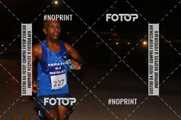 Buy your photos of the eventLuz do Mundo Night Run on Fotop