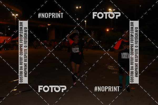Buy your photos of the eventLuz do Mundo Night Run on Fotop