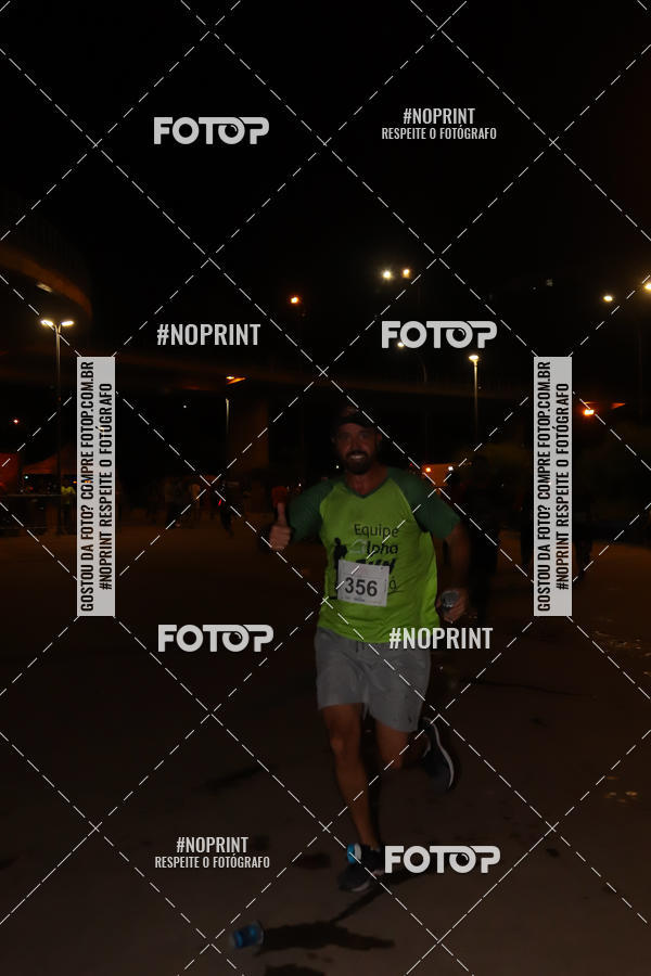Buy your photos of the eventLuz do Mundo Night Run on Fotop