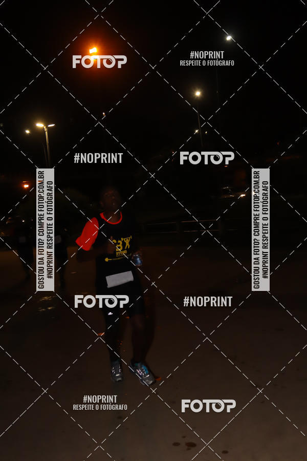 Buy your photos of the eventLuz do Mundo Night Run on Fotop