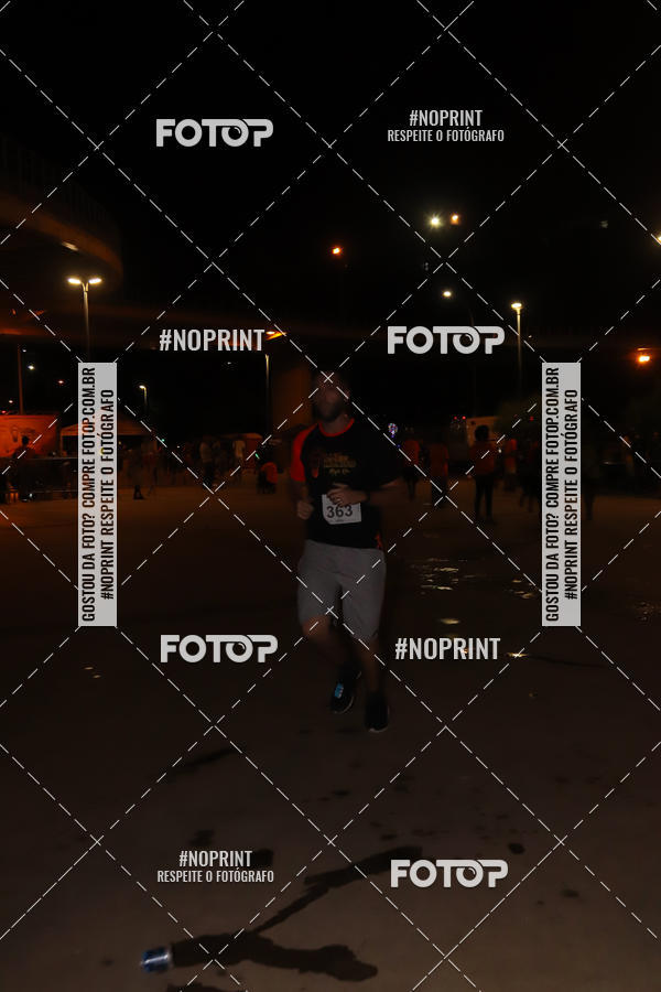 Buy your photos of the eventLuz do Mundo Night Run on Fotop