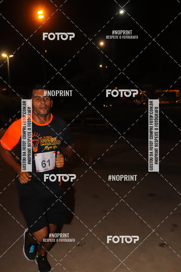 Buy your photos of the eventLuz do Mundo Night Run on Fotop