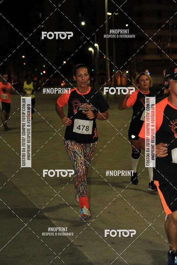 Buy your photos of the eventLuz do Mundo Night Run on Fotop